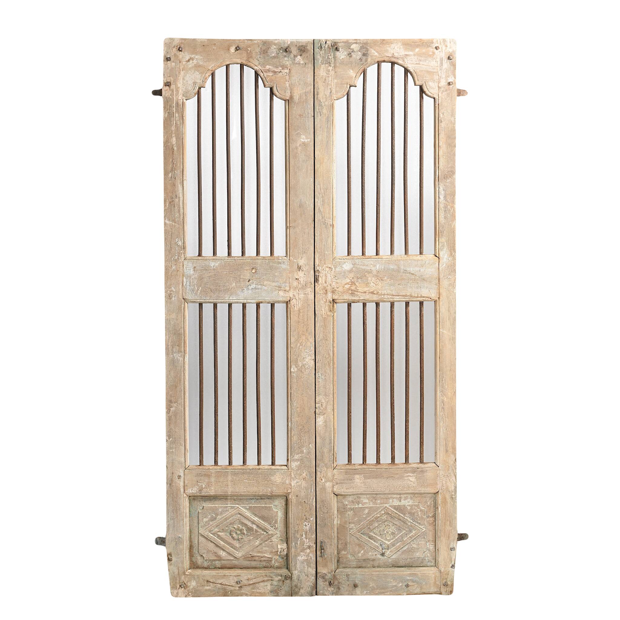 Sujasar - Indian carved door with iron bars no.8