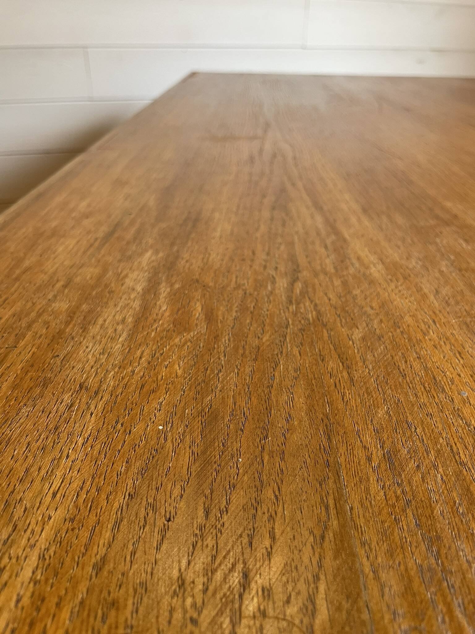 Bureau de ministre vintage double caisson en chêne – Milieu de pièce