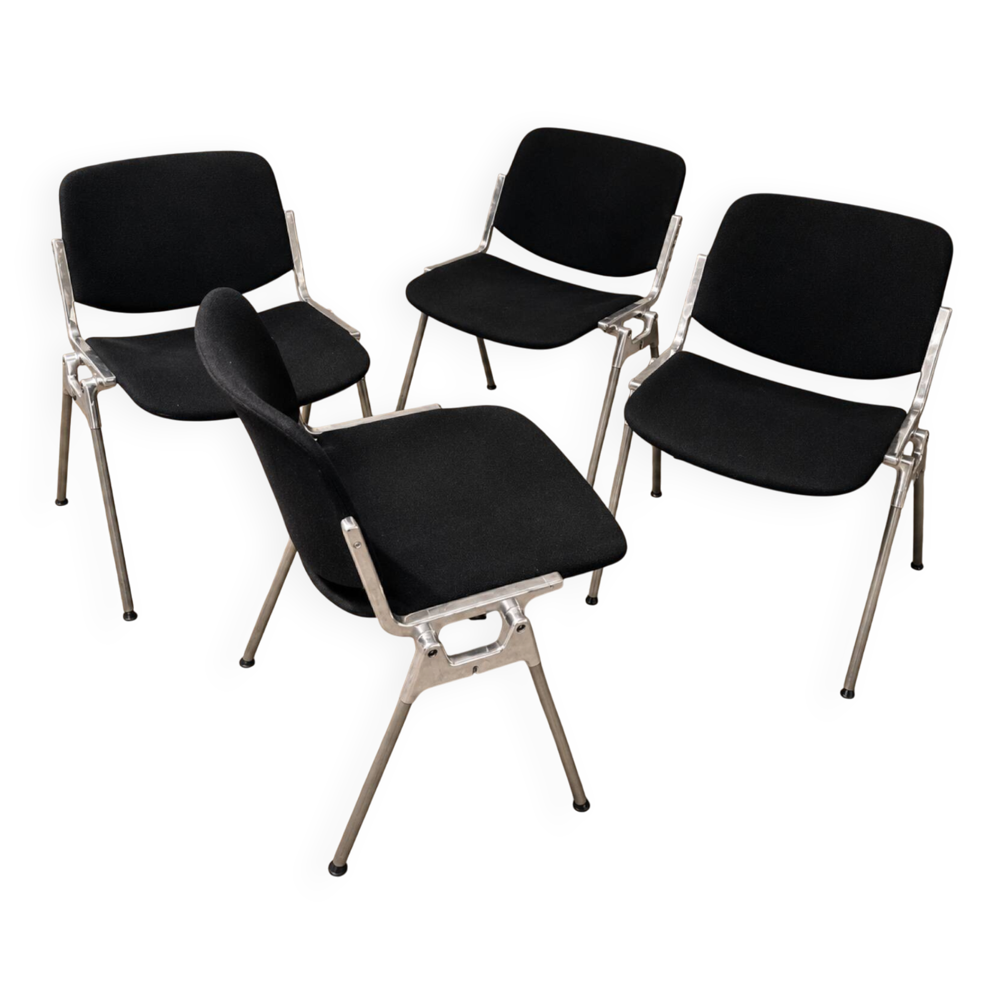 Set of 4 Castelli DSC 106 chairs by G. Piretti.