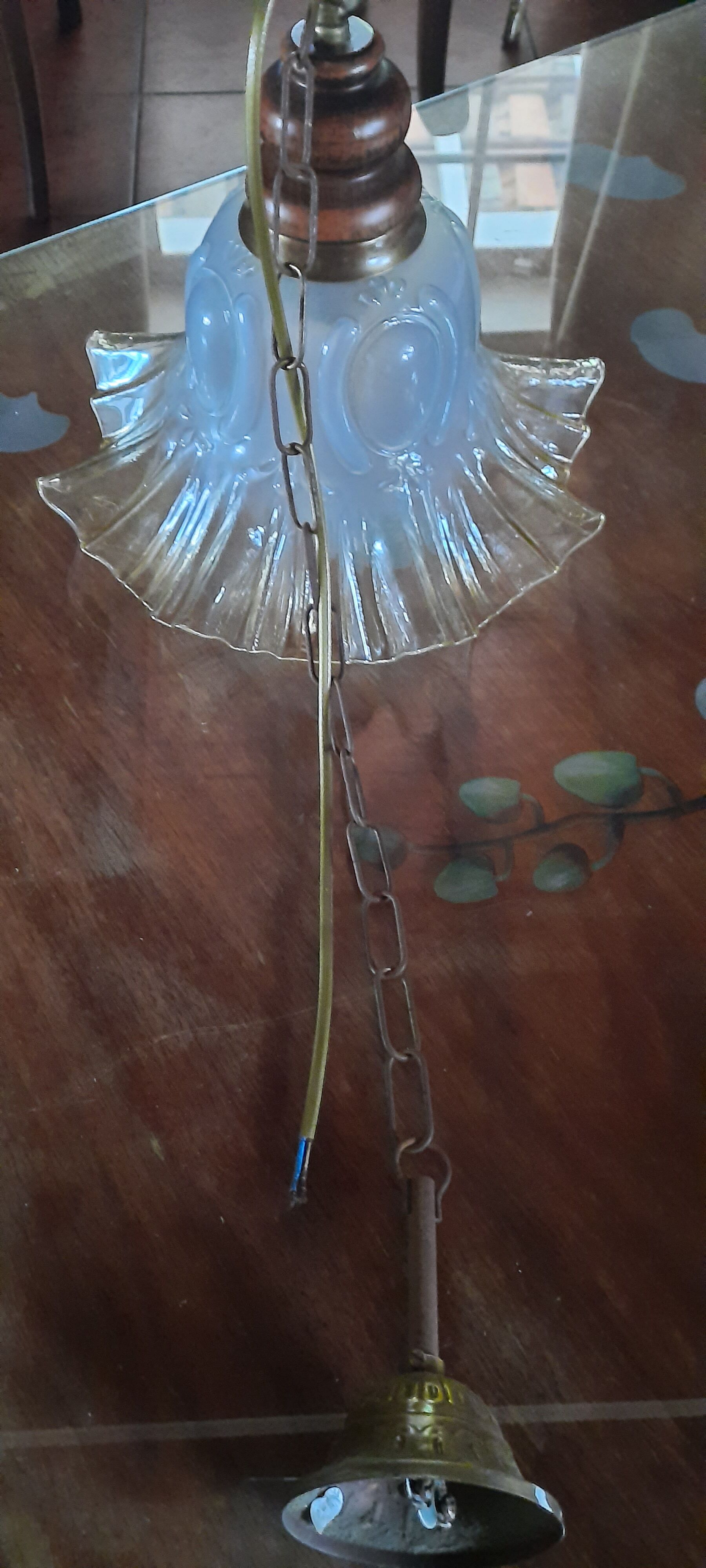 Suspension en verre  forme tulipe