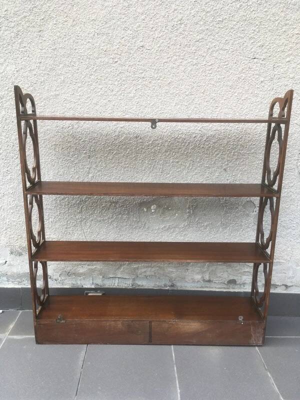English Mahogany Wall Shelf – Georgian Style Bookcase Early 20th Century