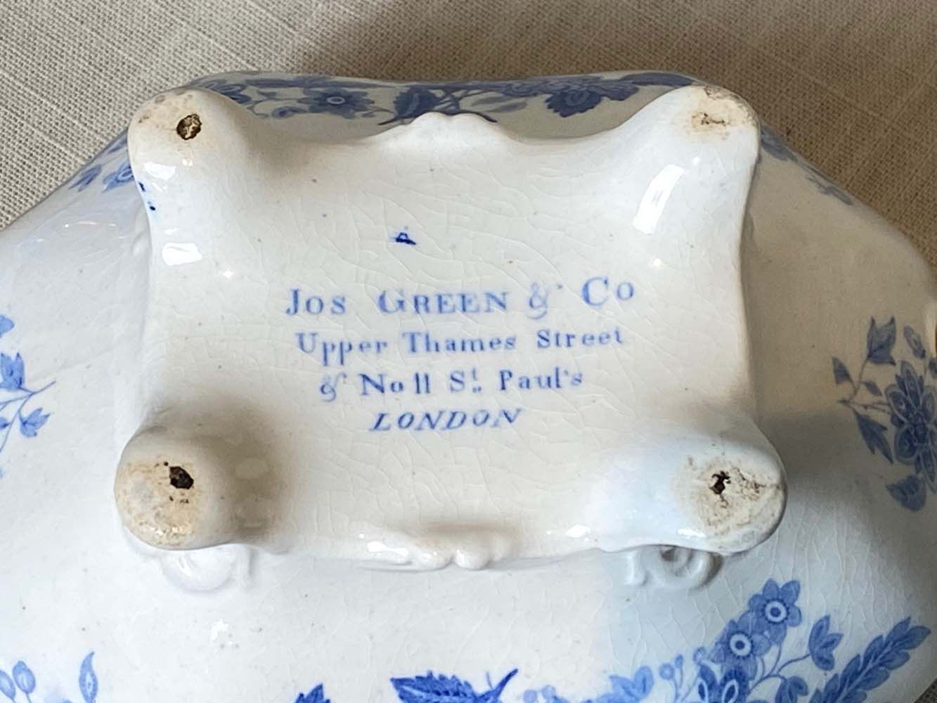 Old sauce boat. Signed Jos Green & Co London. Missing his spoon