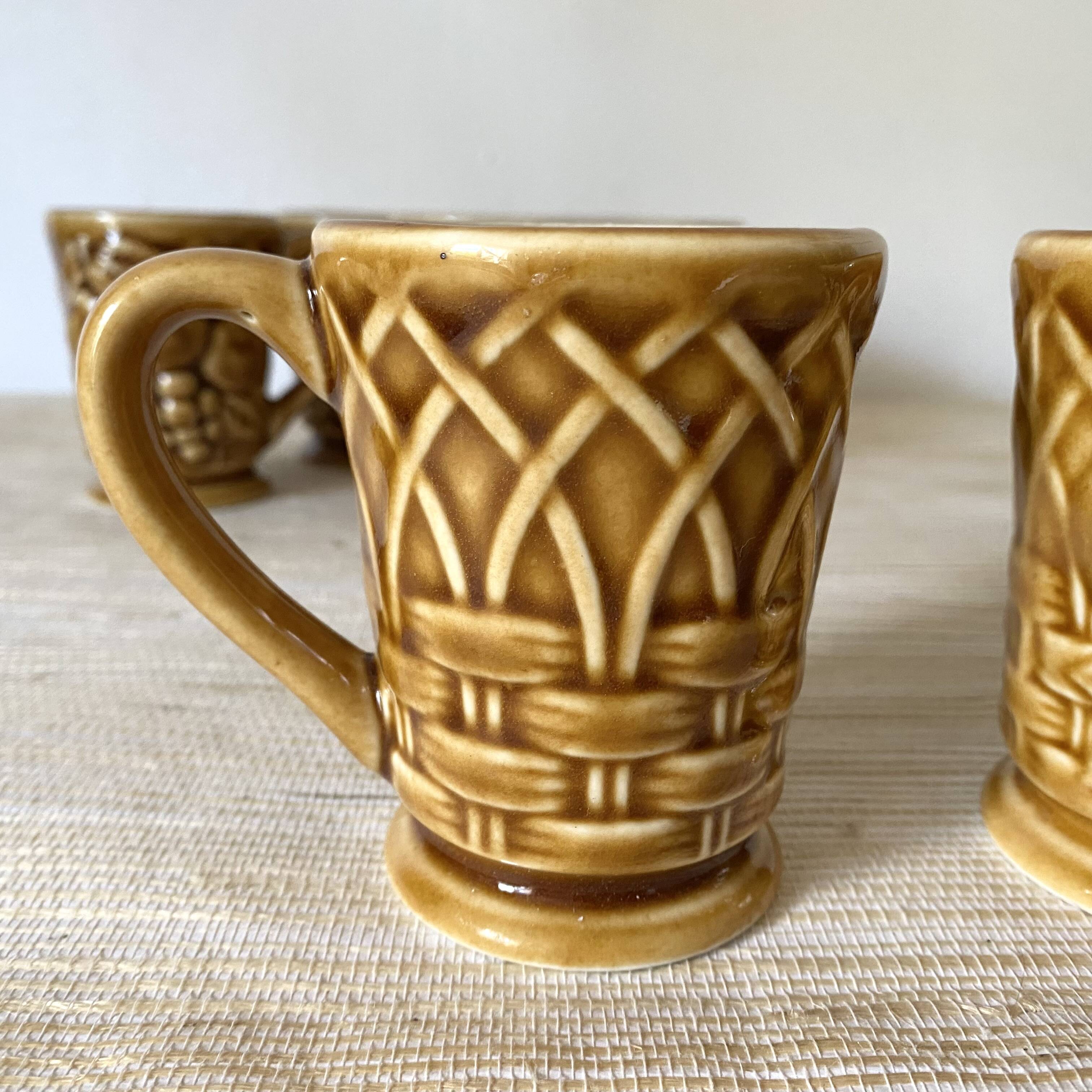 Slush cups, mugs