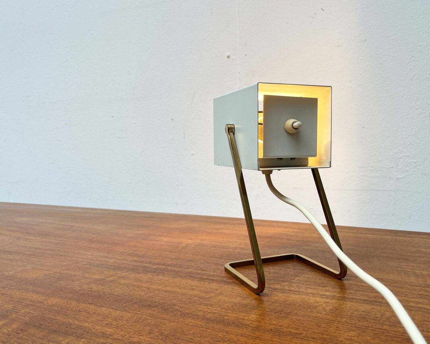 Modern mid-century German cube table lamp by Kaiser Leuchten, 1960s.