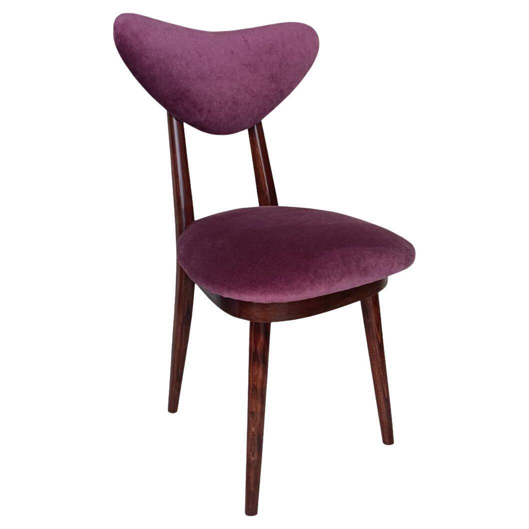 Mid-Century heart-shaped chair in plum velvet and beech wood, Poland, 1960s
