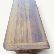 Commode Louis-Philippe en bois blond 4 tiroirs, XIXe