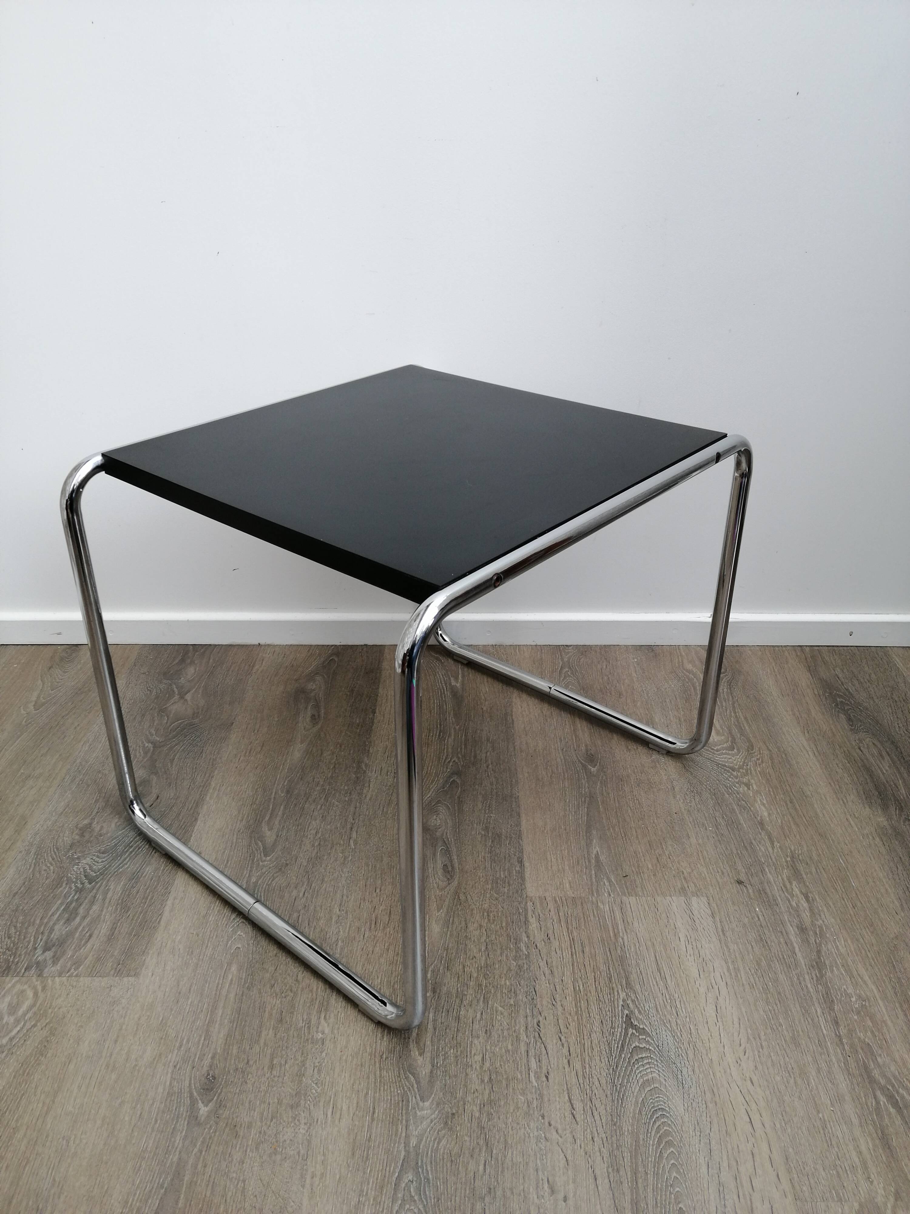 Coffee table model "Laccio" by Marcel Breuer reedited by Gavina around 1970