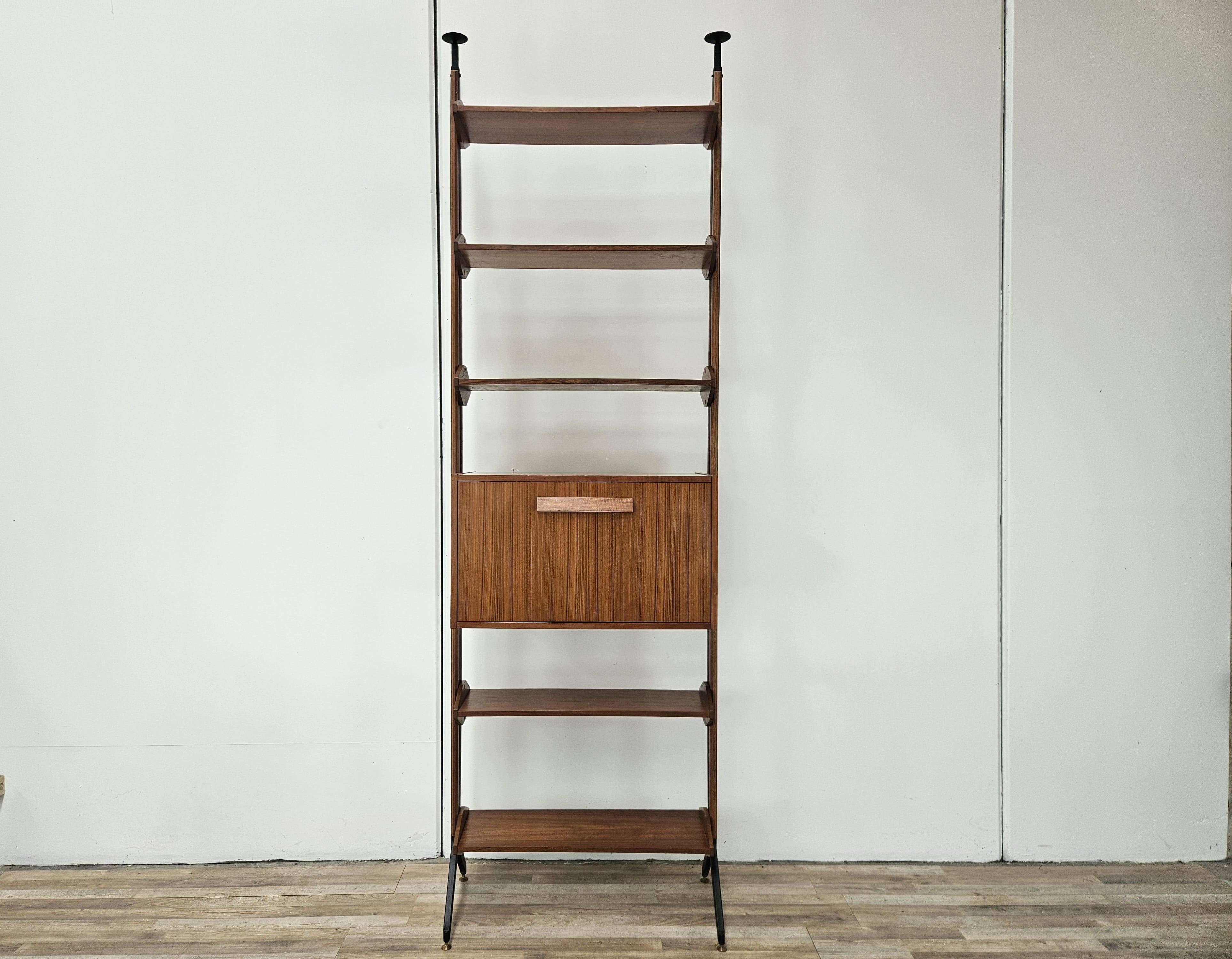 1960s teak floor/sky bookcase with shelves and compartment
