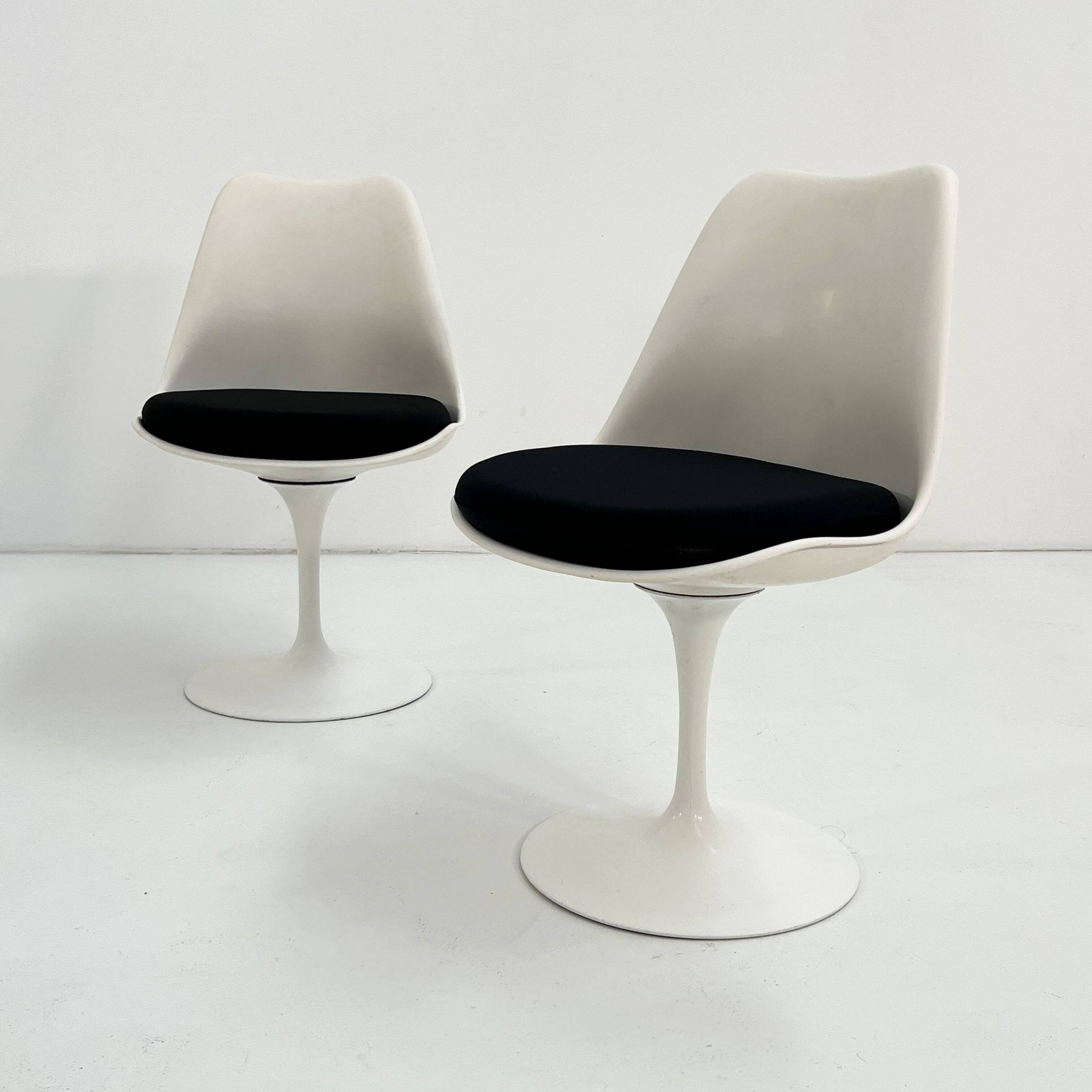 Set of 4 Tulip swivel chairs by Eero Saarinen for Knoll, 1960