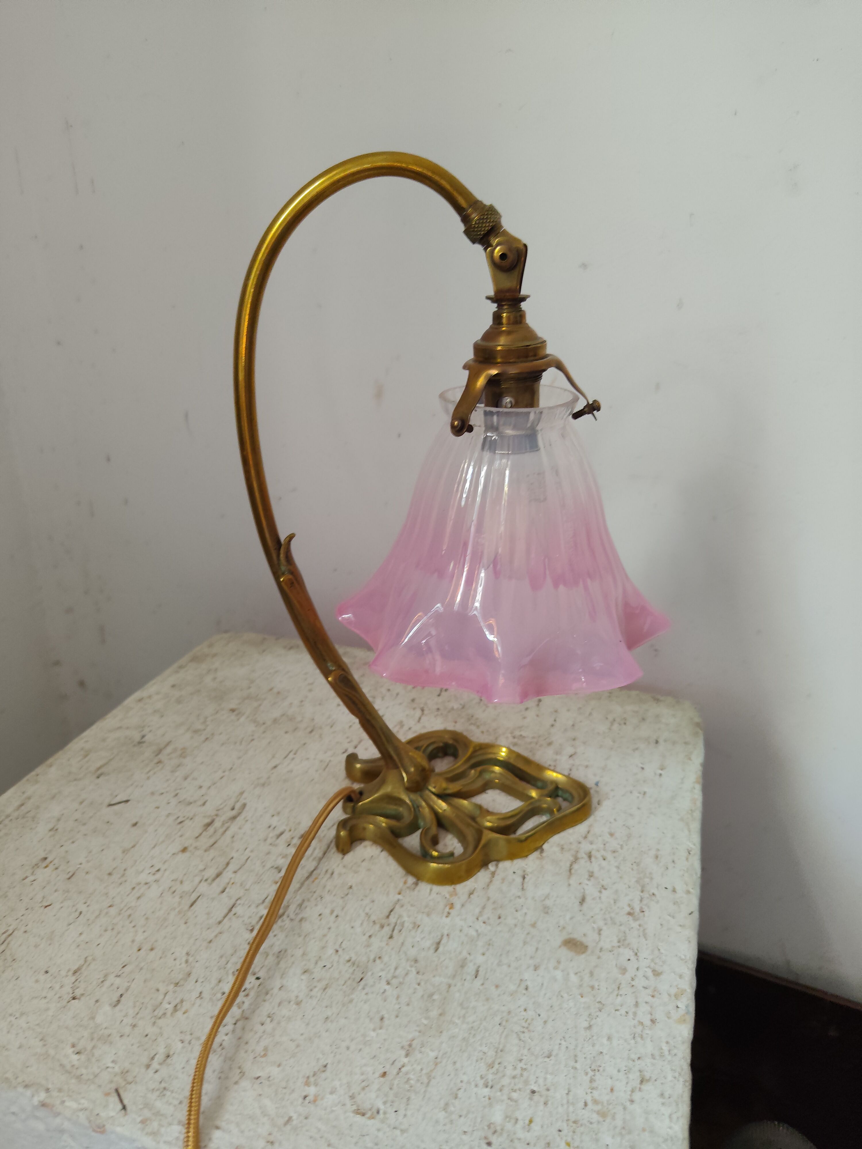 Art Nouveau wall lamp