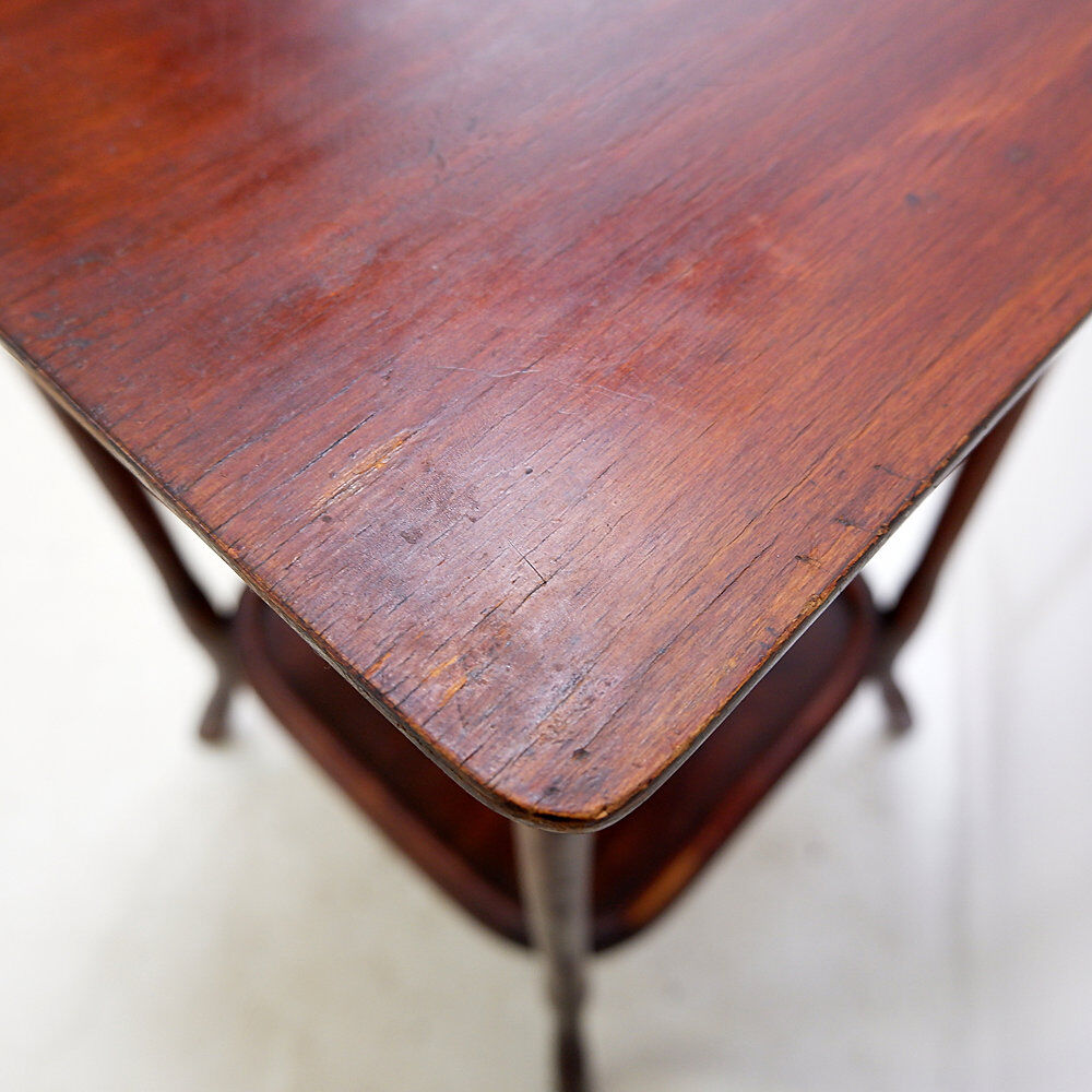 Art Nouveau side table in bent wood no. 960 by J&J Kohn - 1920s
