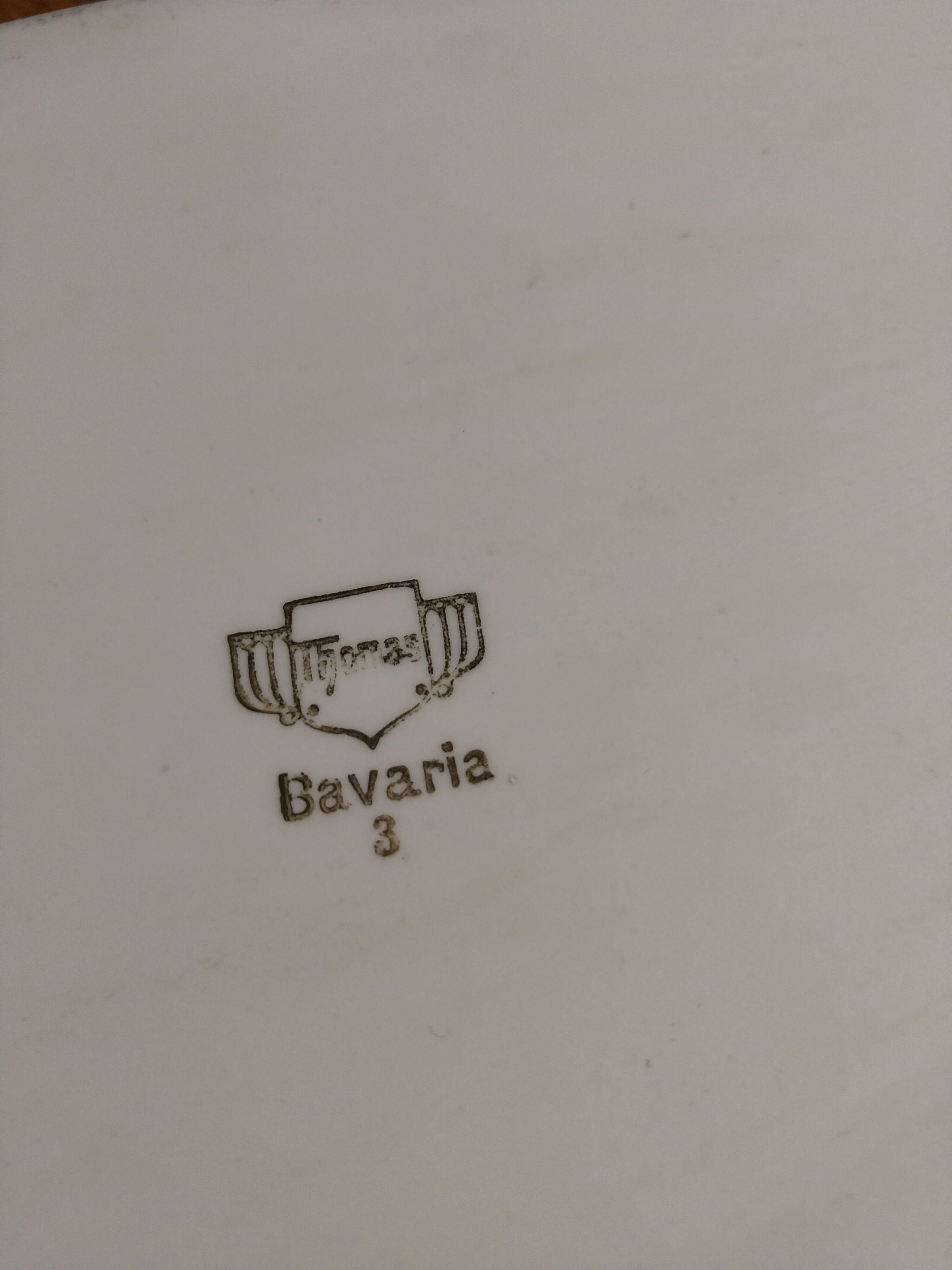 Empty pocket art deco