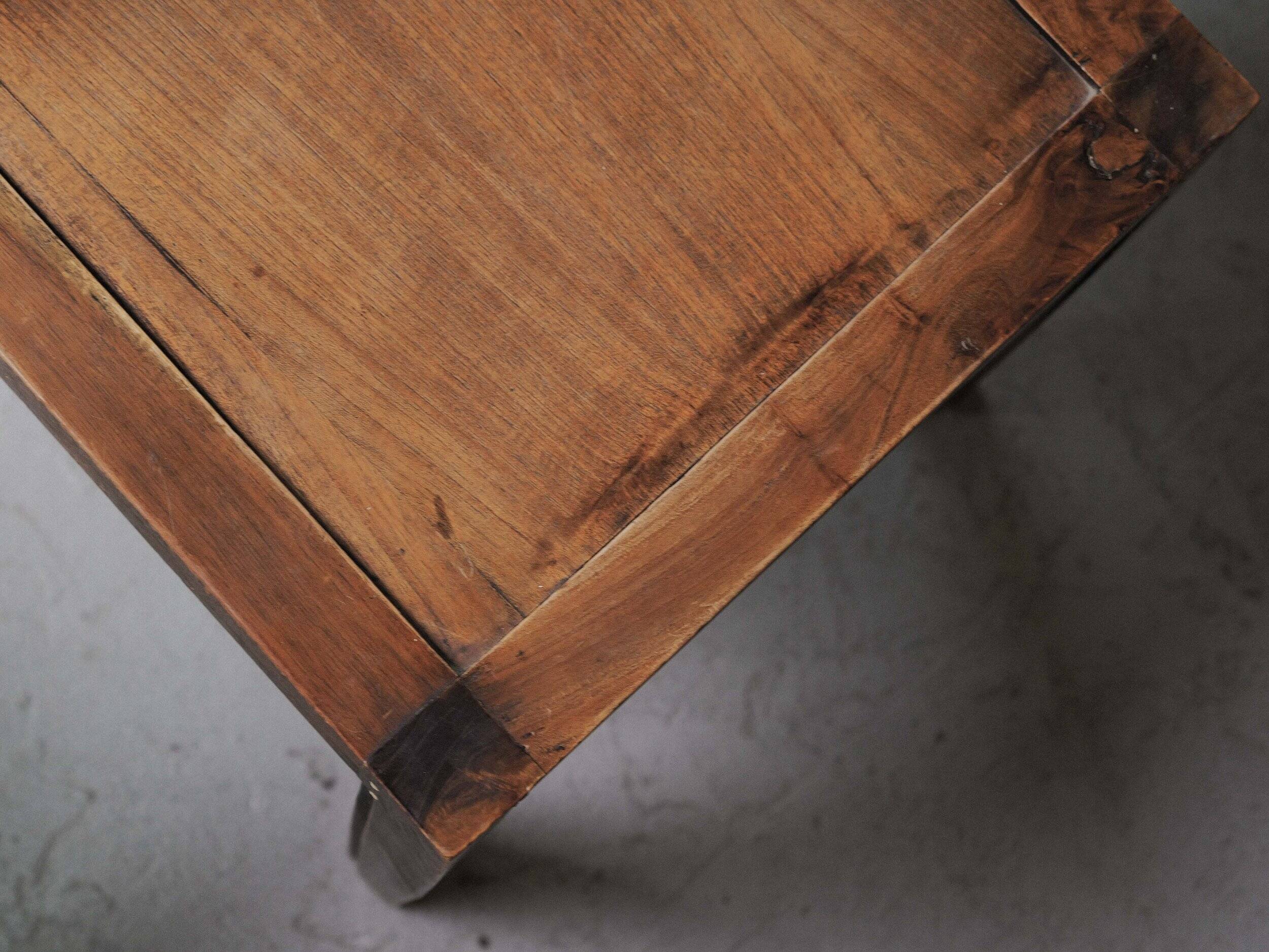 Set of 6 handcrafted oak chairs, France, circa 1970.
