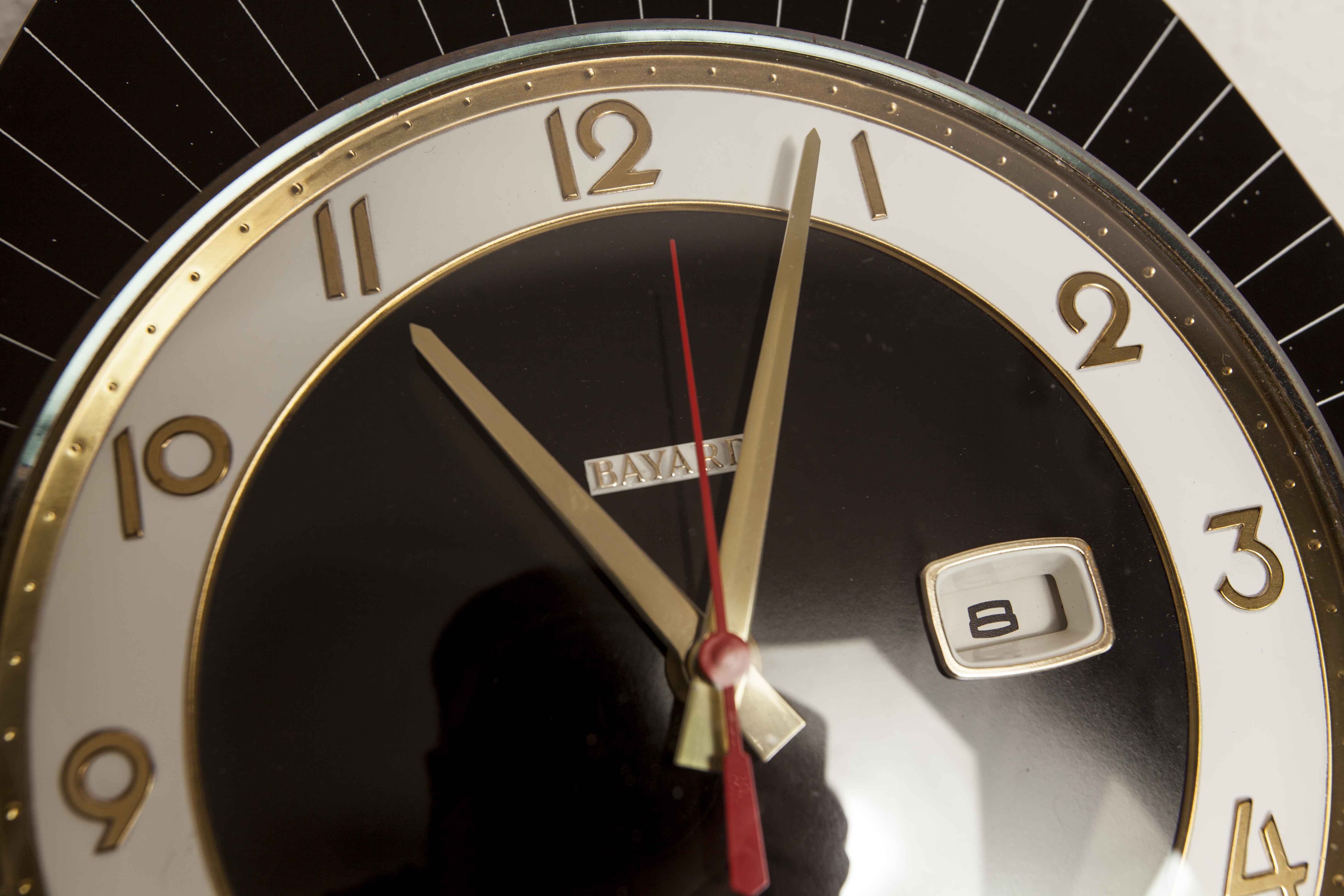 Asymmetrical wall clock 1960 Bayard formica