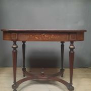Napoleon III marquetry coffee table
