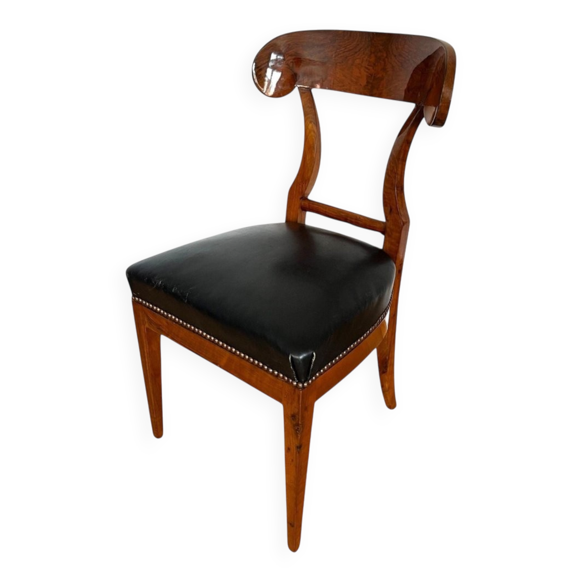 Biedermeier Shovel Chair in Walnut Veneer & Black Leather, Austria, 1820s