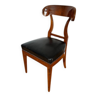 Biedermeier Shovel Chair in Walnut Veneer & Black Leather, Austria, 1820s