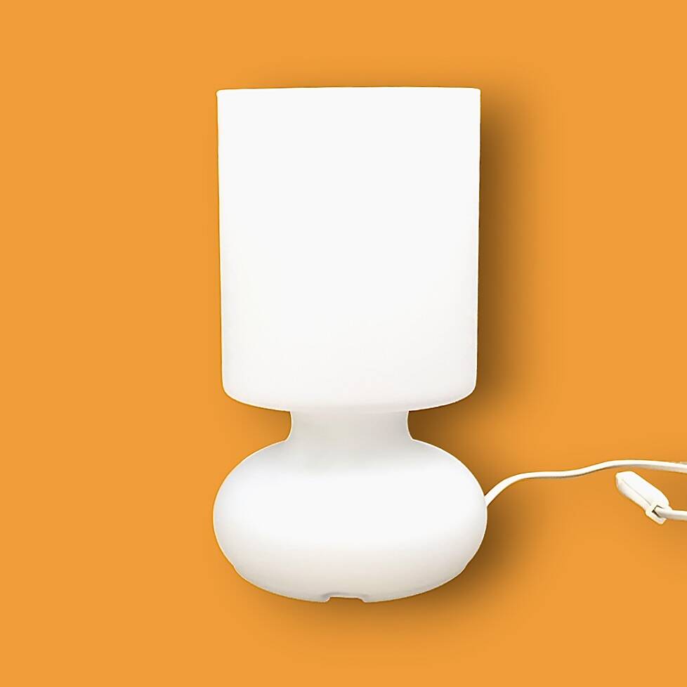 White Lykta table lamp Ikea - mushroom lamp - 90s