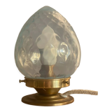 Opalescent globe table lamp