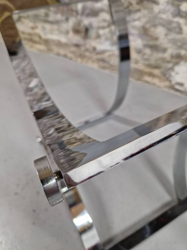 Table basse design Paul Legeard verre fumé et chrome