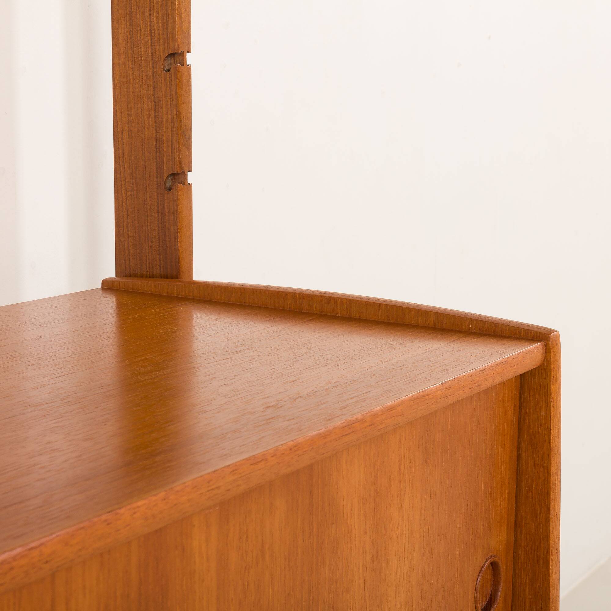 Scandinavian free standing wall unit model Ergo by John Texmon, Norway, 196