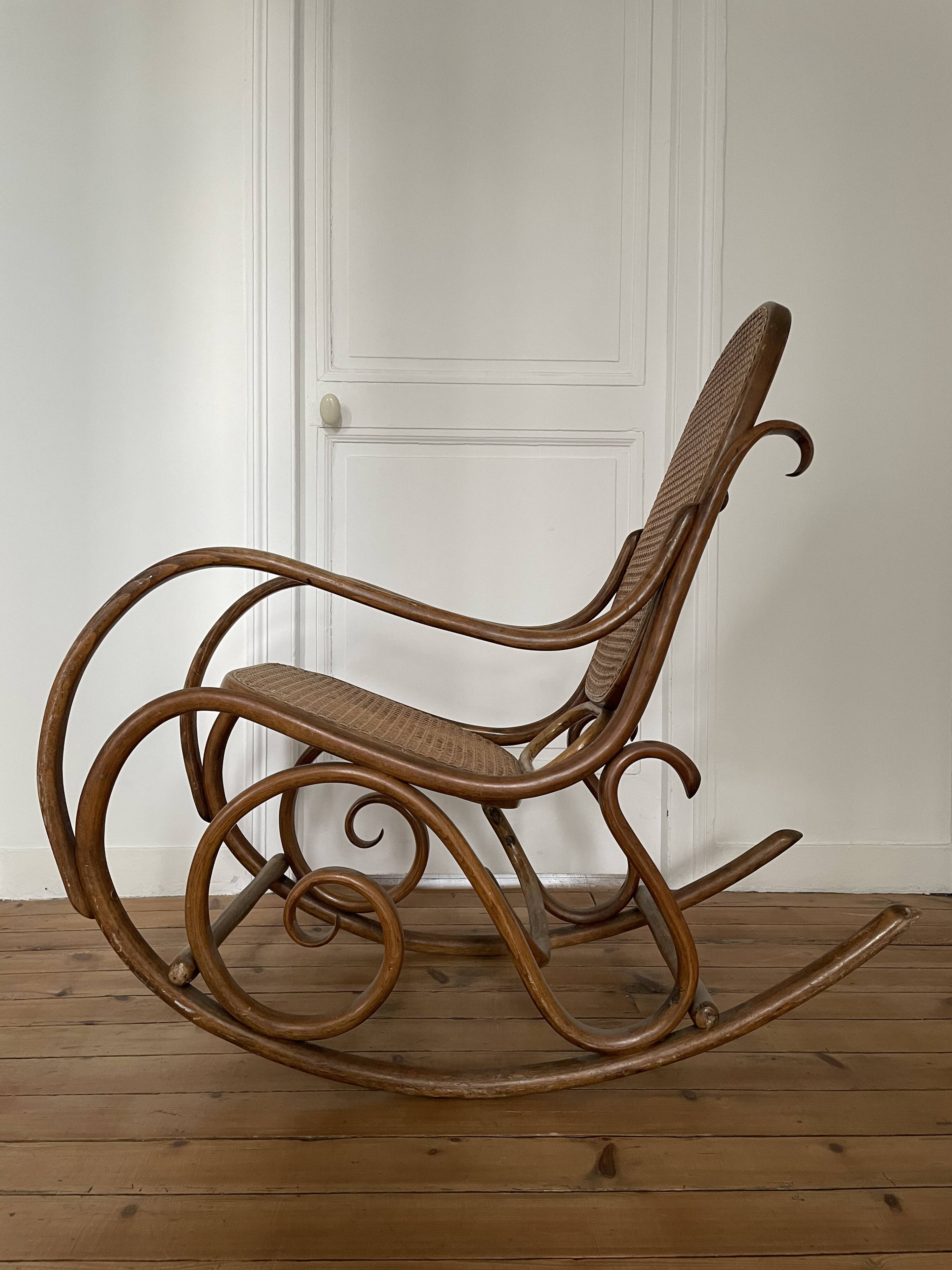 Rocking chair Thonet N.10