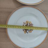 Set of two serving plates from Creil and Montereau