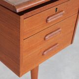 vintage desk | 1960s | teak | Danish