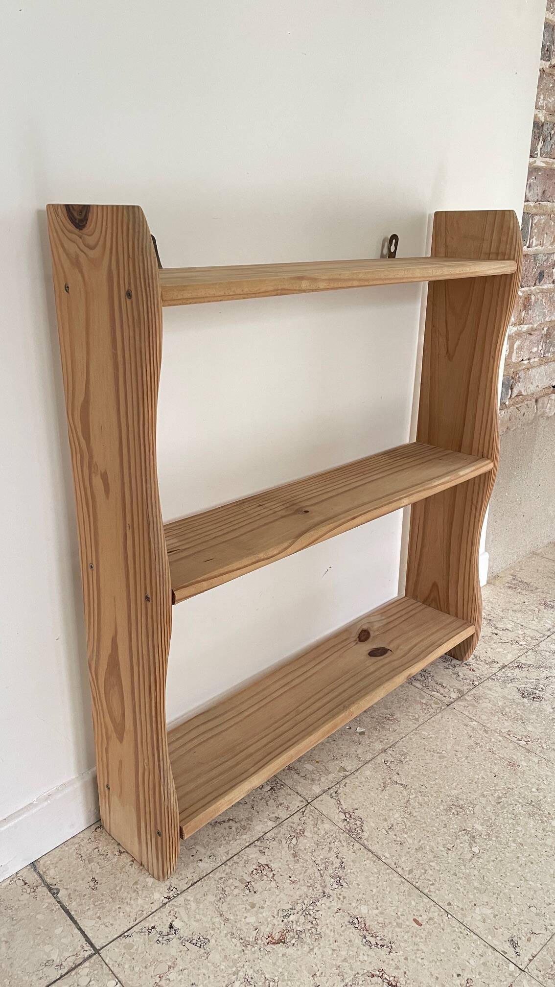 Vintage Solid Wood Shelf (Tabletop or Wall Mounted)