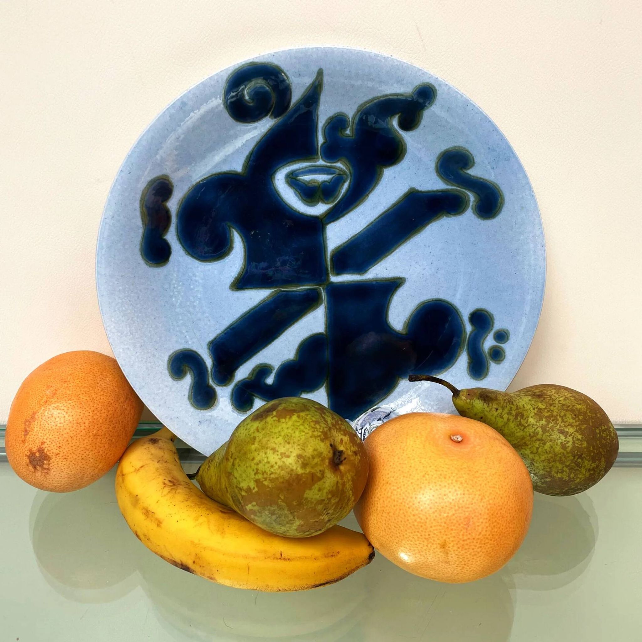 Yvonne Gisclard-Cau blue ceramic cut from French modernist design of the 1960s.