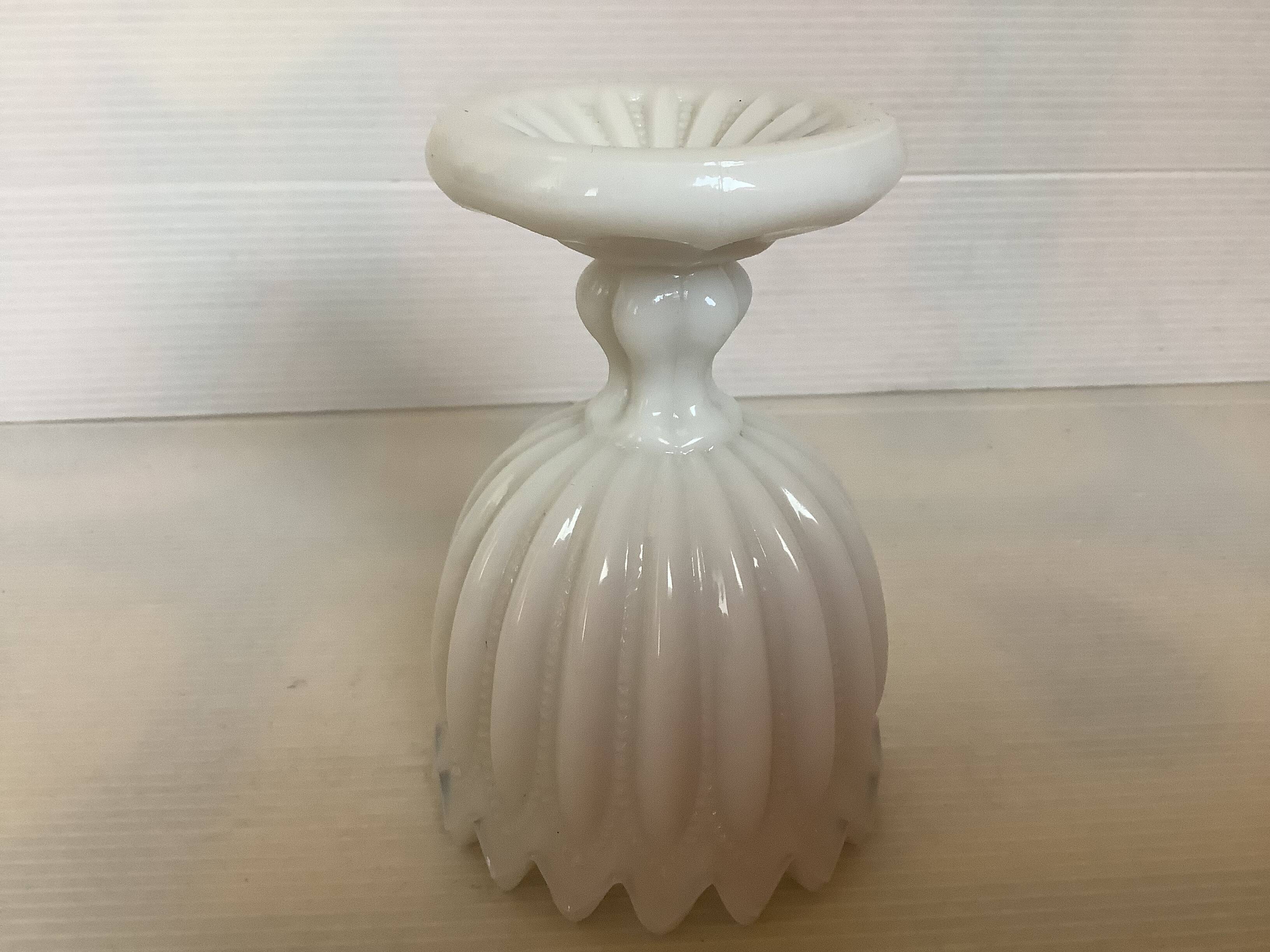 Opaline pearl chalice ring