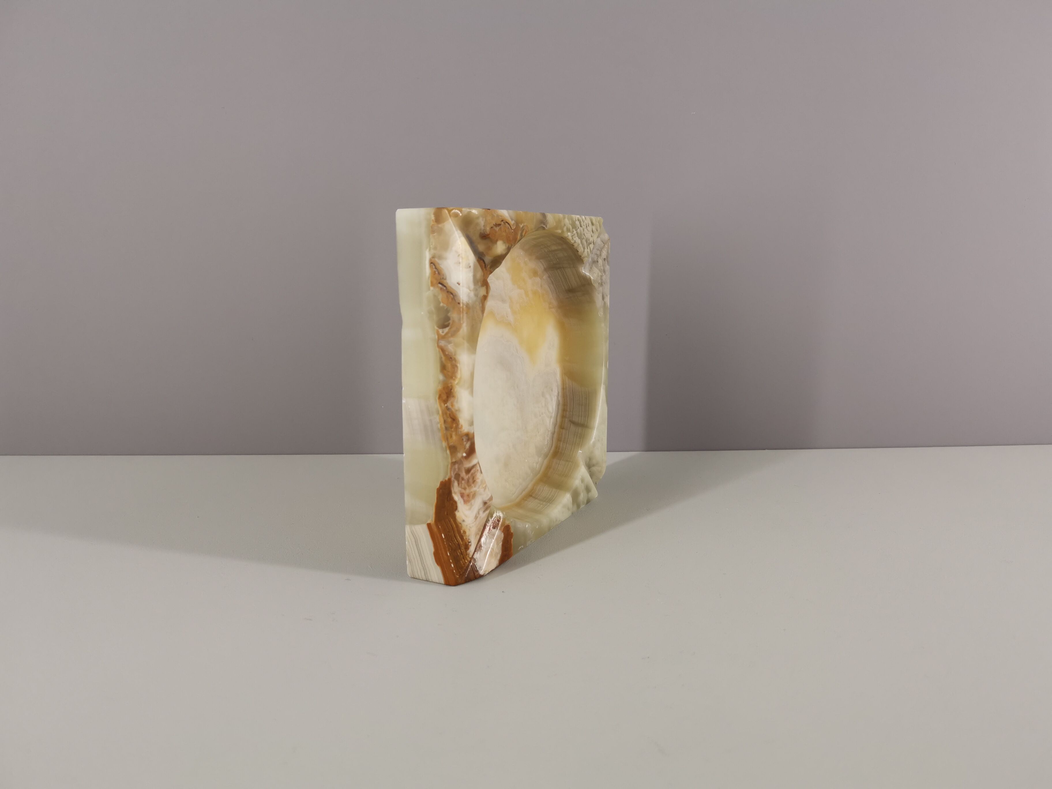 Transparent alabaster ashtray 50s