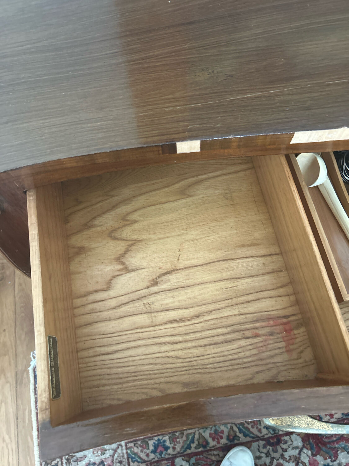 Vintage wooden commode in Louis XV style – Albano Company (New York)