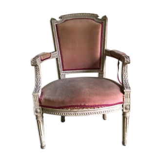 Fauteuil de style Directoire en hêtre patiné XX siècle