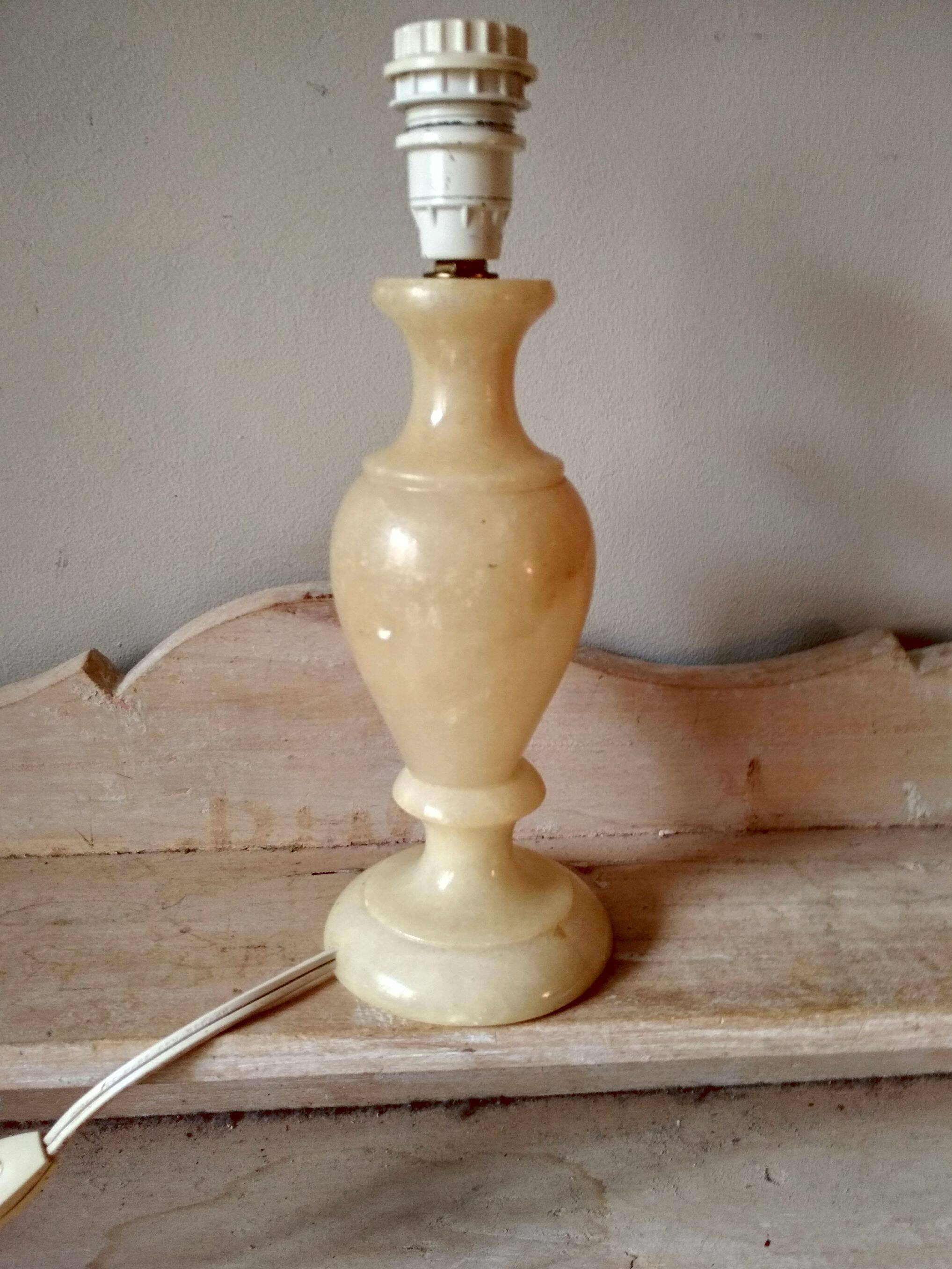 Beige marbled stone lamp base