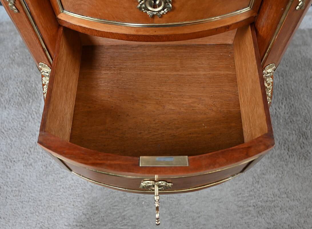 Small Kidney-Shaped Mahogany Chest of Drawers, Transition Style – Early 20th Century
