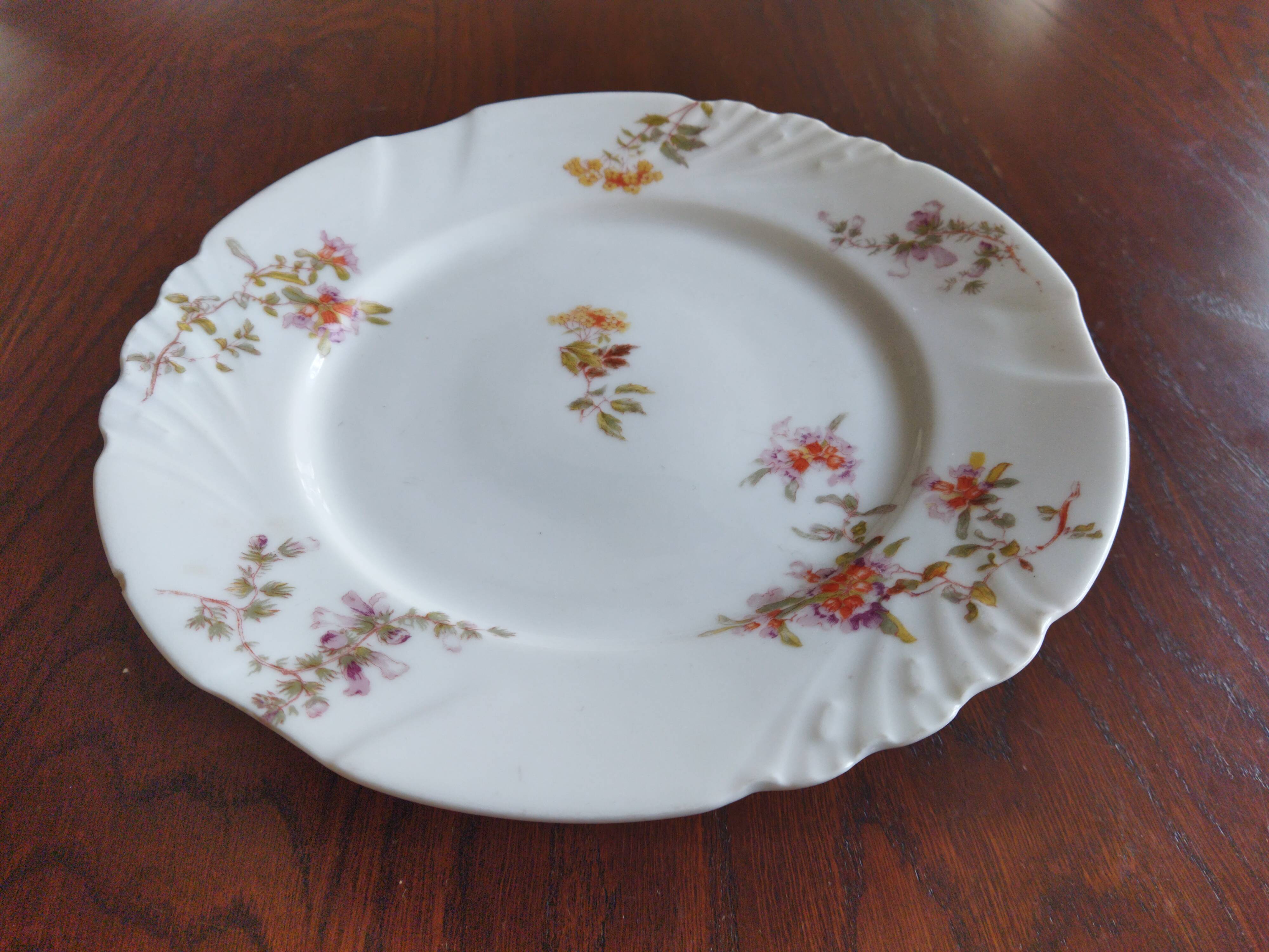 Porcelain mignardise service by Jean Pouyat (ca. 1900) Limoges