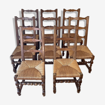 8 louis XIII chairs in walnut