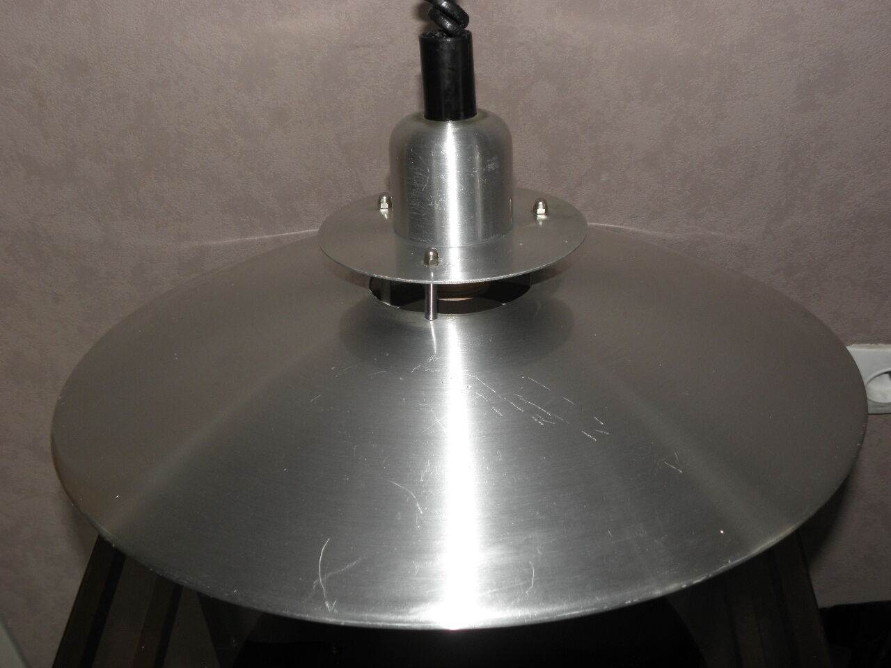 Vintage Space Period Suspension 70