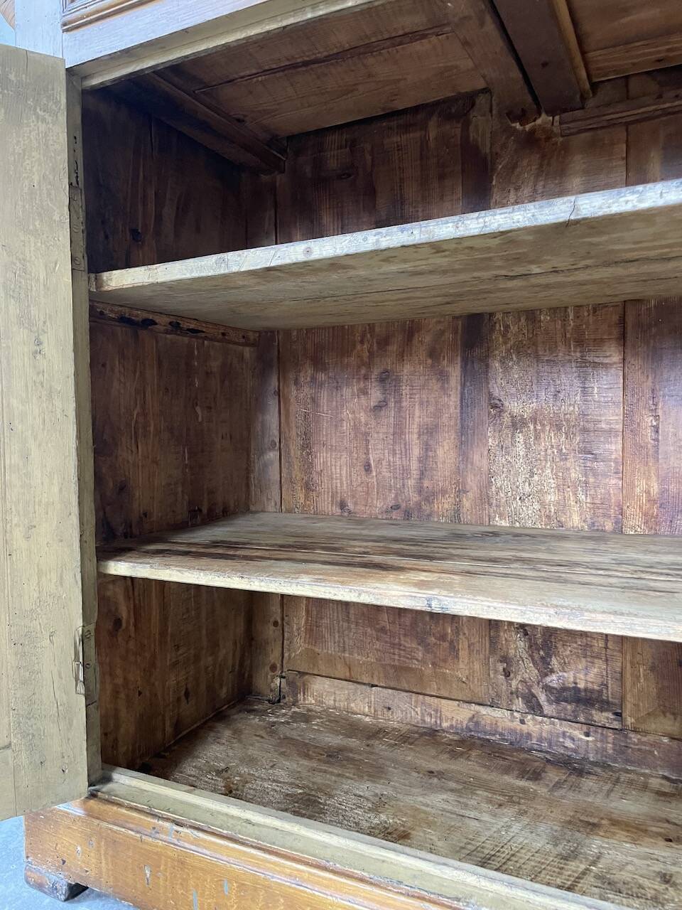 Two-body grocery cabinet, 1900