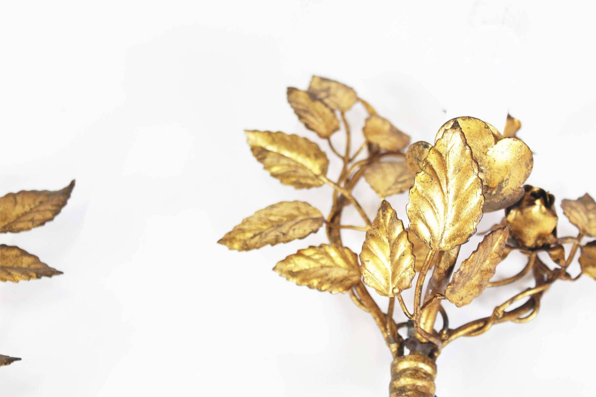 Pair of antique Gilt Italian Sconces – Italy 1960’s