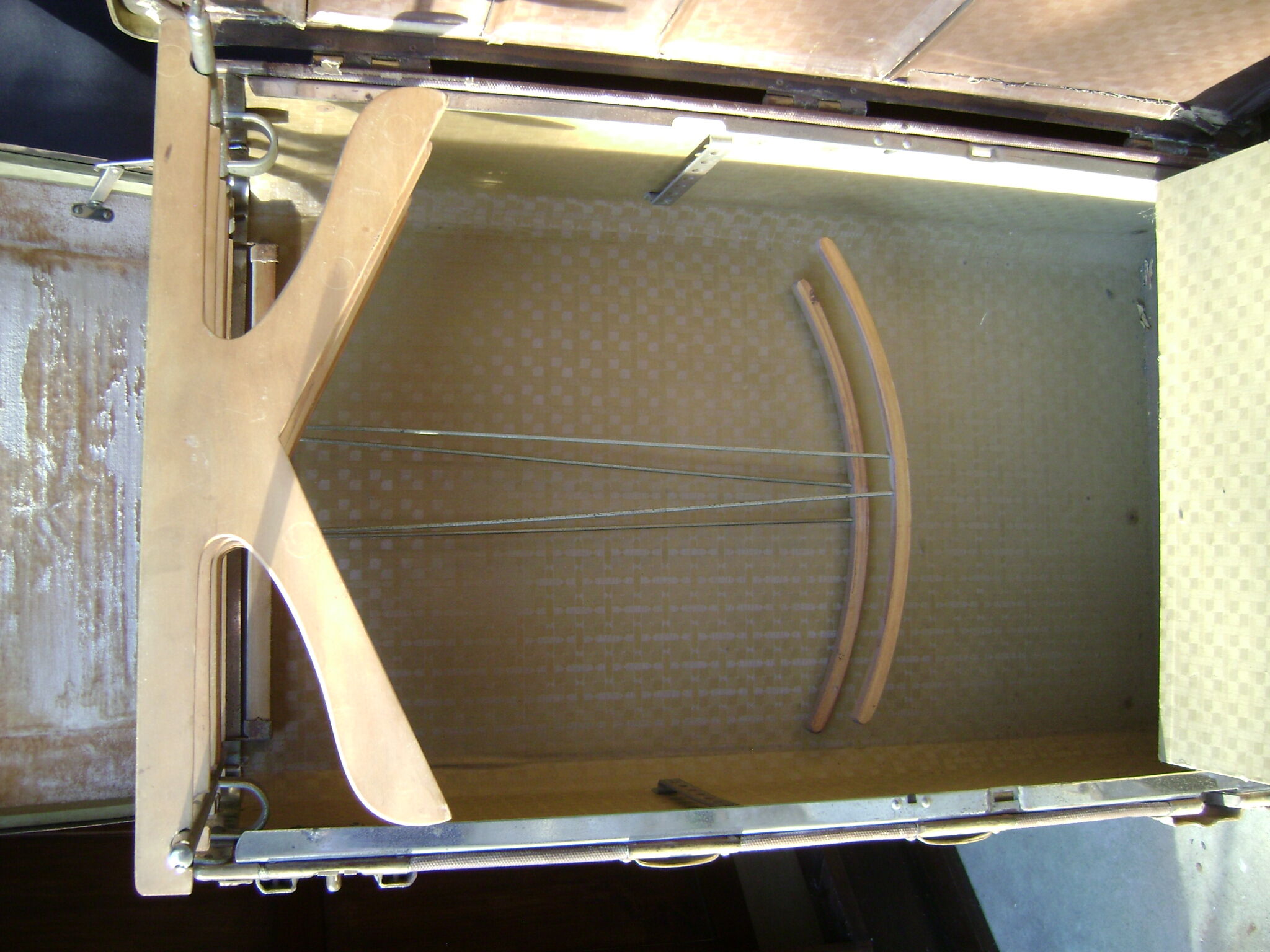 1920 american brand wheary travel trunk