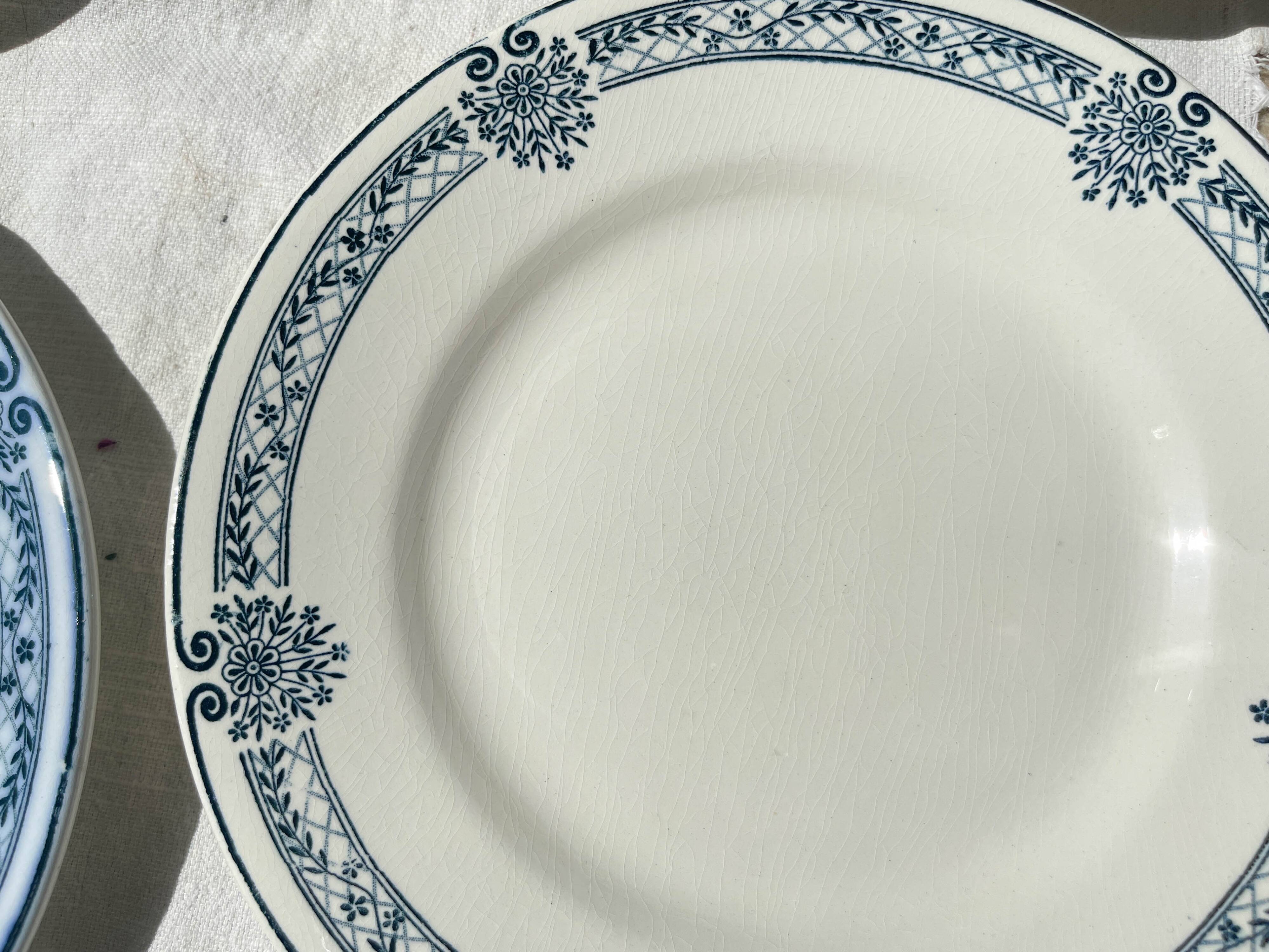 6 Small Plates Blue Iron Earth Salins Arbois Ennege model