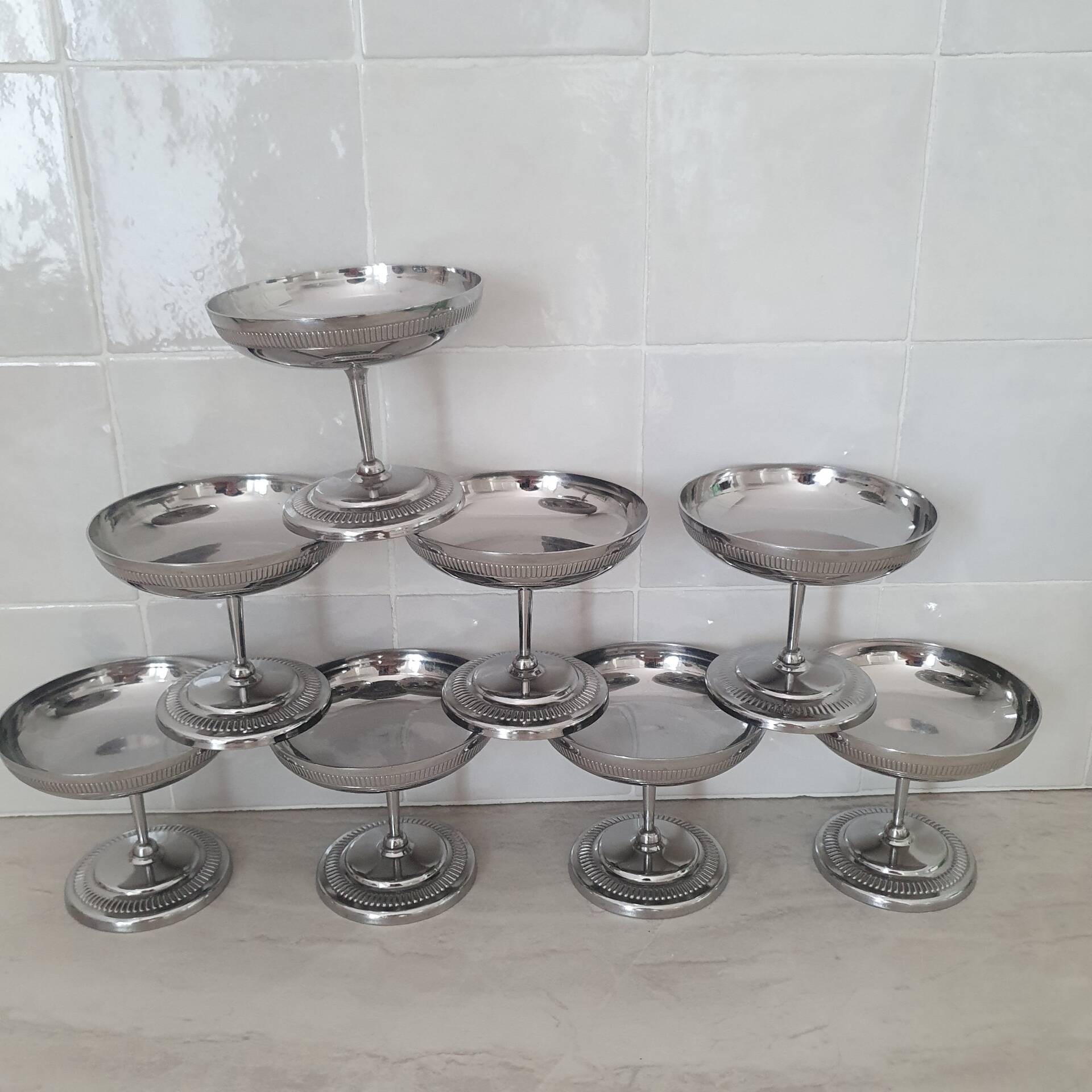 8 stainless steel 18/10 FCA style Létang and Rémi Jean Couzon cups
