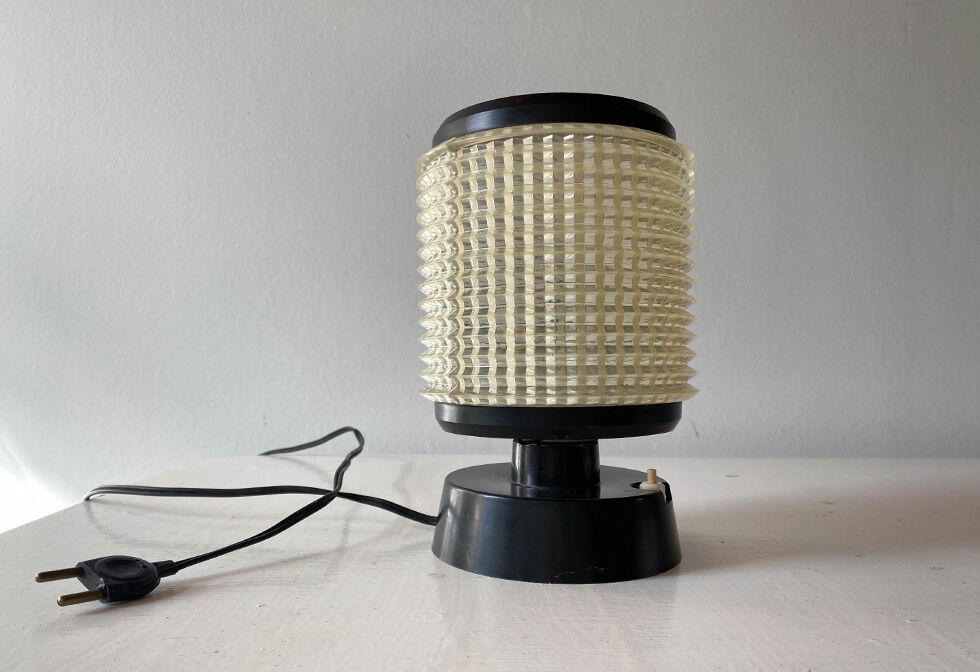 Lamp to lay diamond day offal