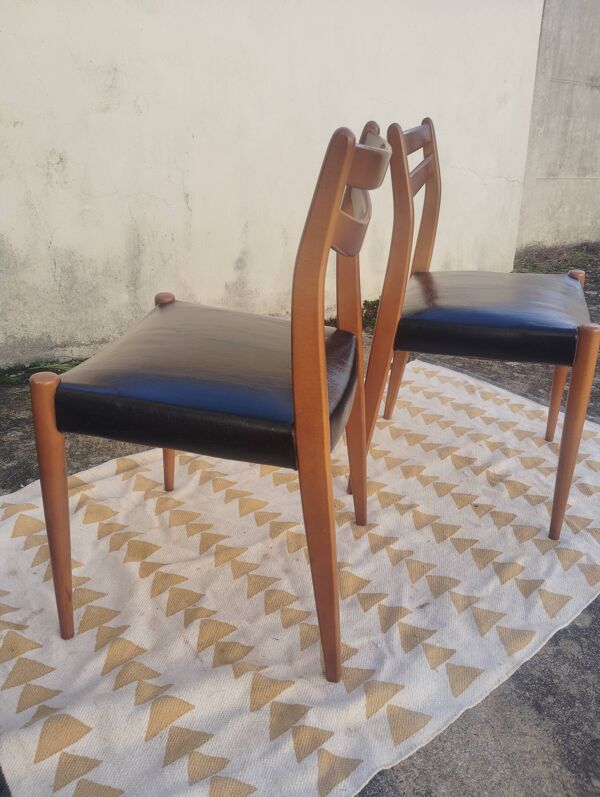 Set 2 chaises scandinaves