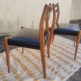 Set of 2 Scandinavian chairs