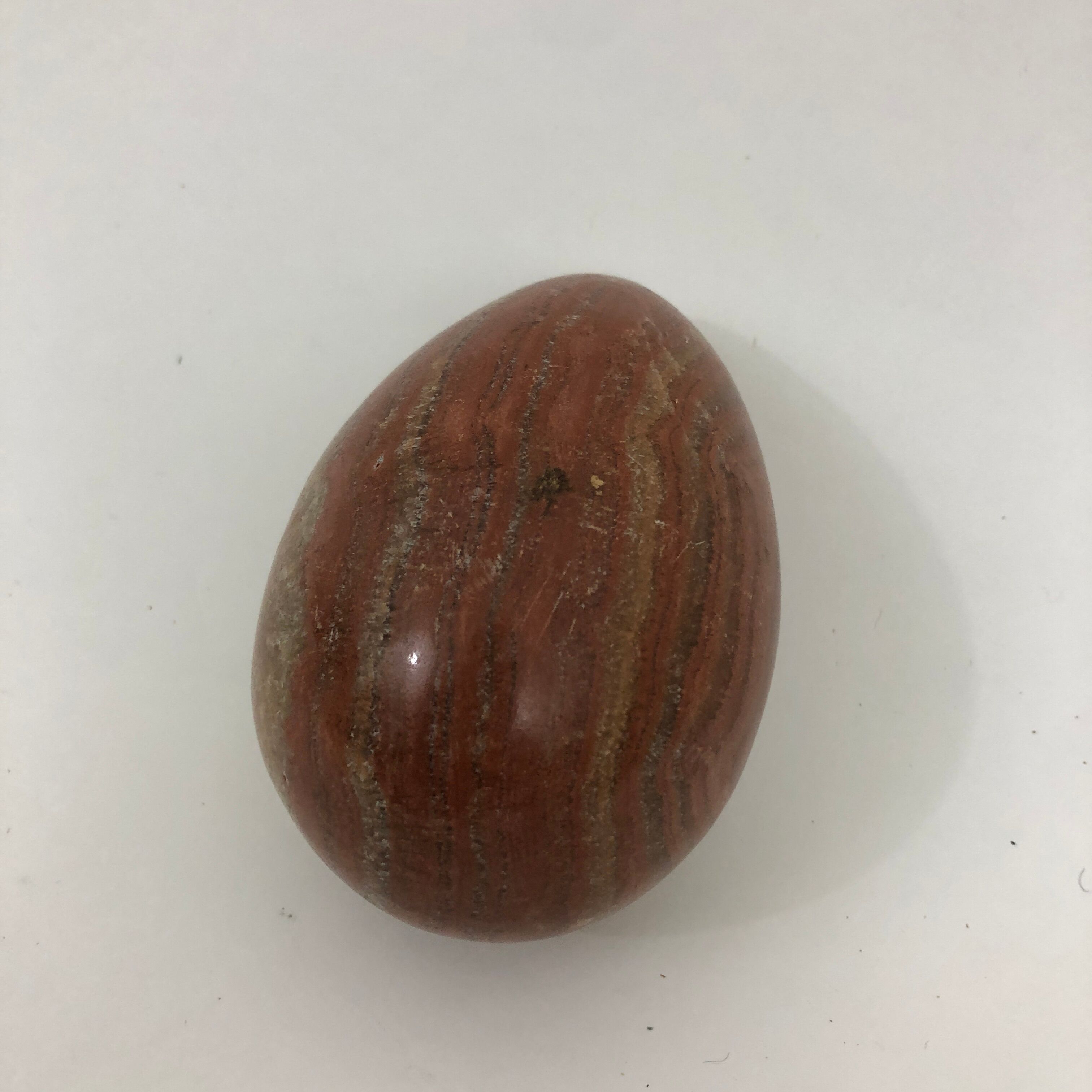 Porphyry egg