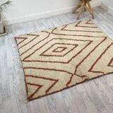 Handcrafted moroccan berber carpet 160 x 128 cm