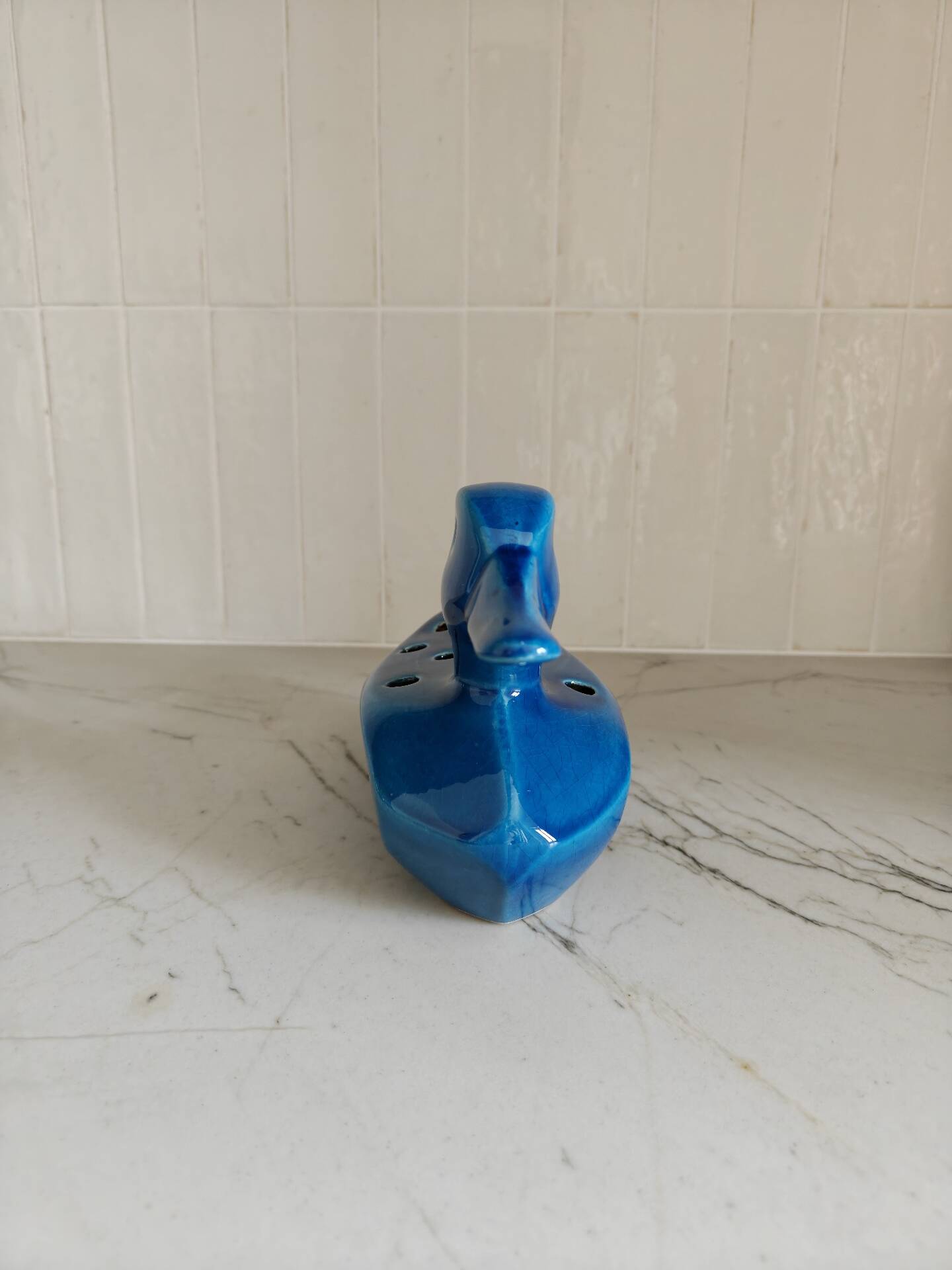 Vase pique fleur